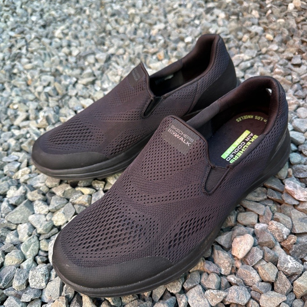Skechers GOwalk Slip On Walking Shoes Air Cooled Black Size 9 - Picture 7 of 11